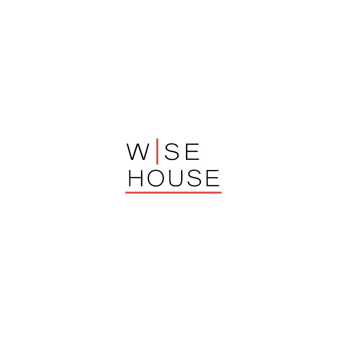 Разработал фирменное написание Wise House. Особой смысловой нагрузки в логотипе нет, подчеркивание создаёт восприятие надежности и стабильности компании. В общем виде, логотип смотрится стильненько и современно... С удовольствием выслушаю пожелания - Создание фирменного стиля для инженерной компании “Wise House”