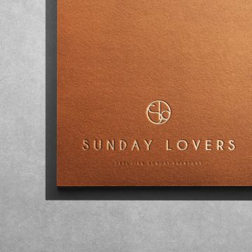 Sunday lovers logo