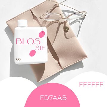 design perfume: BLOSSIE