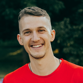 Роман Бабиков