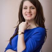 Анна Хворова