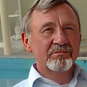 Александр Бурцев