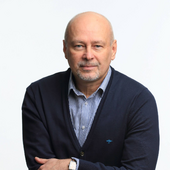 Дмитрий Кузнецов
